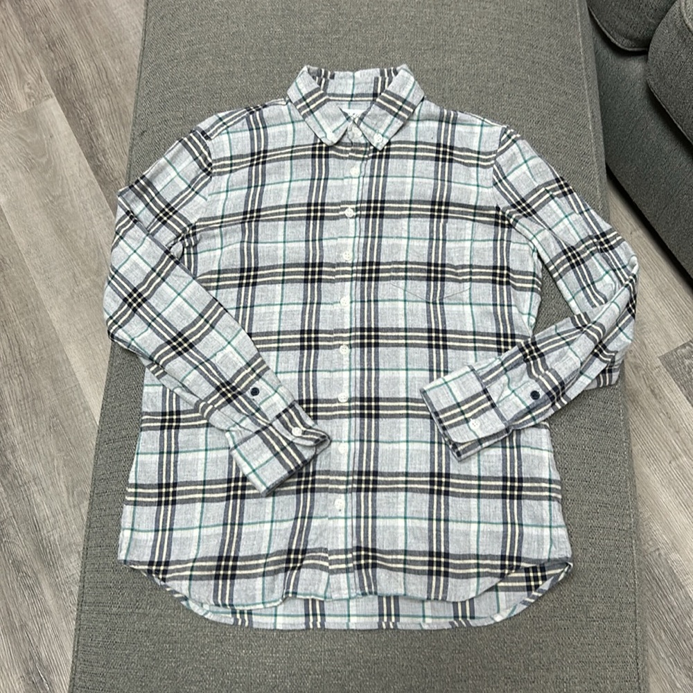 Kirrin Finch Light Gray Flannel Button Down Shirt 8